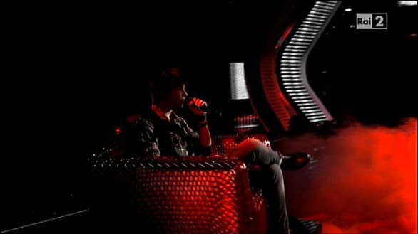 Davide Mogavero a X Factor 4 del 26 ottobre 2010 canta Everybody's talkin'