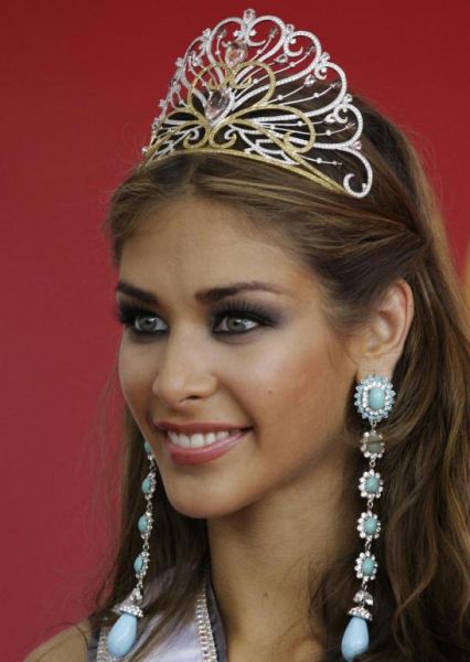 Dayana Mendoza - Miss Universo 2008