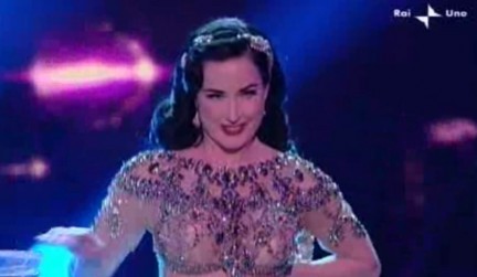 Dita Von Teese al Festival di Sanremo 2010