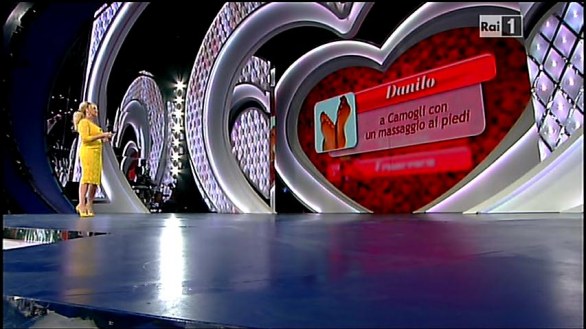 E\' stato solo un flirt - Prima puntata del 21 aprile 2012