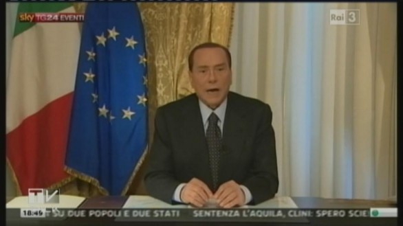 Silvio Berlusconi video messaggio 25 ottobre 2012