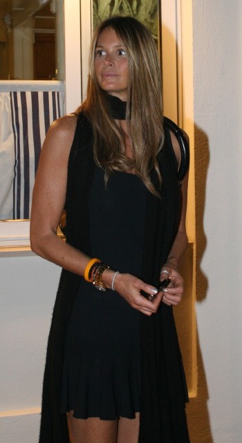 Elle MacPherson conduce Fashion Star su Real Time