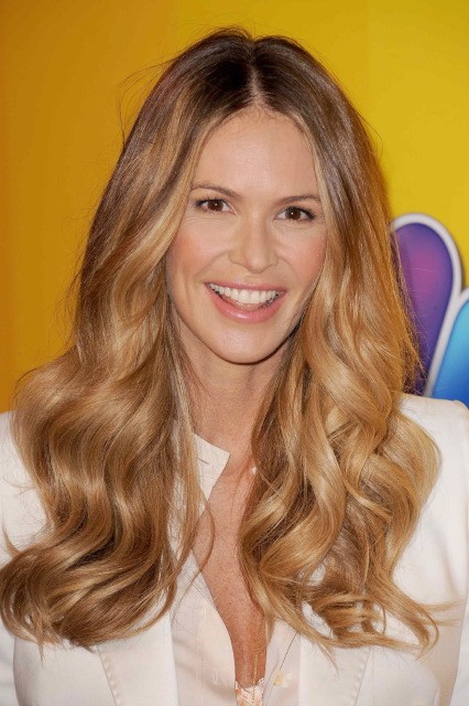 Elle MacPherson conduce Fashion Star su Real Time