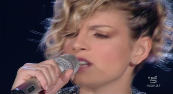 Emma Marrone a Io canto del 06 ottobre 2011