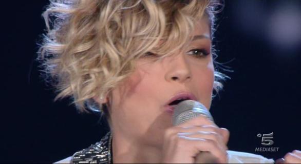 Emma Marrone a Io canto del 06 ottobre 2011