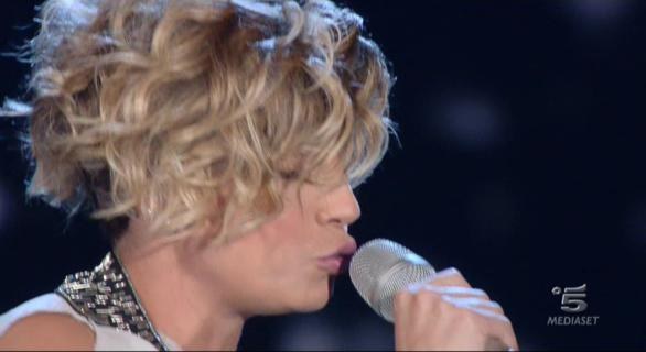 Emma Marrone a Io canto del 06 ottobre 2011