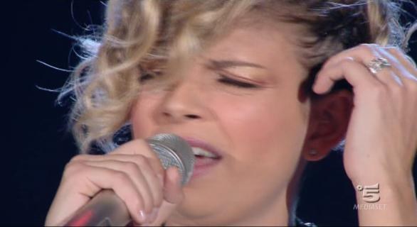 Emma Marrone a Io canto del 06 ottobre 2011