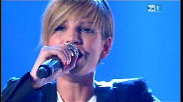 Emma Marrone a Ti lascio una canzone del 26 novembre 2011