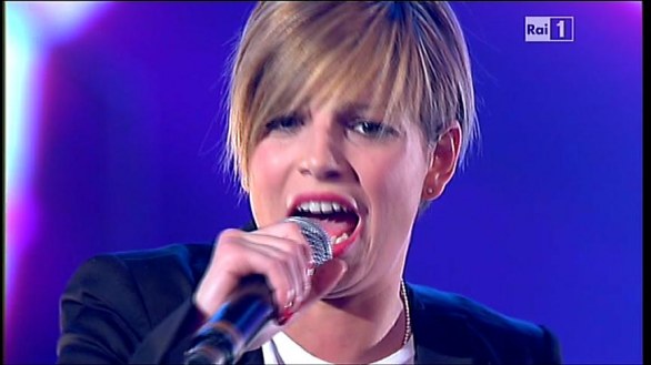 Emma Marrone a Ti lascio una canzone del 26 novembre 2011