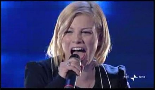 Emma Marrone a Ti lascio una canzone