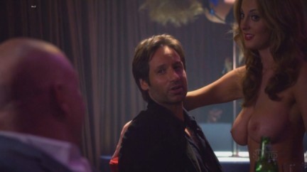 Eva Amurri e il sexy strip in Californication conquistano Mr. Skin