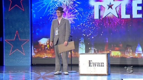 Ewan Colsell, artista di strada ad Italia s got talent