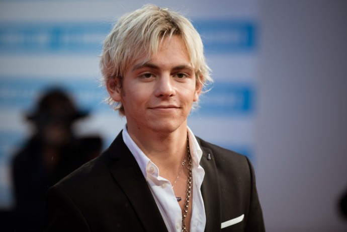 Ross Lynch in Sabrina