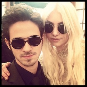 Connor Paolo e Taylor Momsen