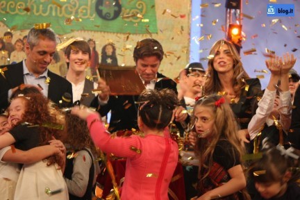 Foto dal dietro le quinte dello Zecchino D'Oro 2009 con Veronica Maya e Paolo Conticini