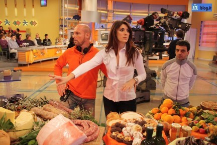 Foto dal baclstage de La Prova del Cuoco di Raiuno con Elisa Isoardi Anna Moroni Beppe Bigazzi