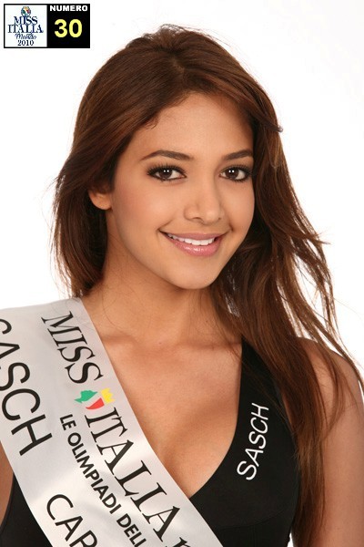 30 - Miss Italia Caraibi - Laura Marcela Peñuela Gonzalez Foto delle 50 finaliste di Miss Italia Nel Mondo 2010