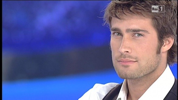 Immagini di Rodrigo Diaz ospite a Ti Lascio Una Canzone 4 con Antonella Clerici