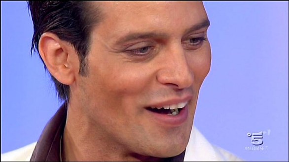 Gabriel Garko a C\'è posta per te del 17 settembre 2011