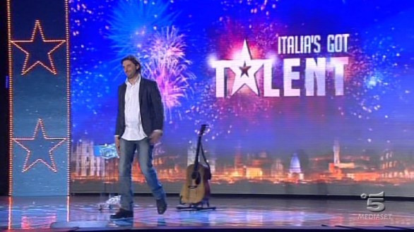 Gemelli siamesi, comici ad Italia s got talent 2013