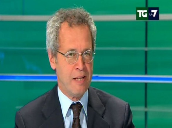 Fini intervistato al Tg La7