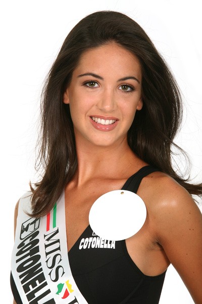 Giulia Luchi - Miss Eleganza 2009