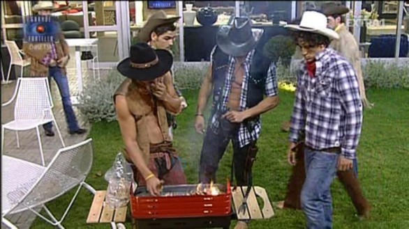 Grande Fratello 11 - Festa cowboy e cowgirl