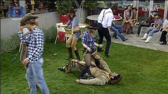 Grande Fratello 11 - Festa cowboy e cowgirl