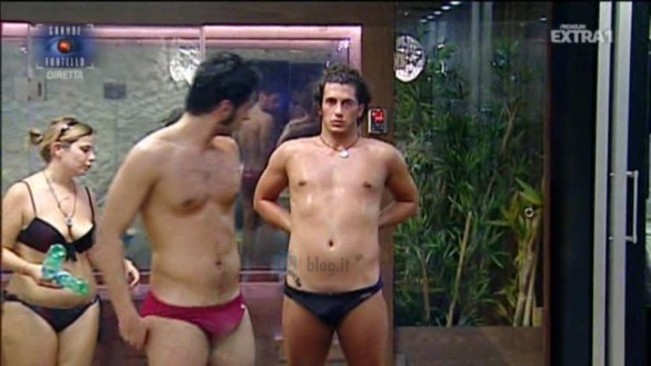 Grande Fratello 11 - Sauna sexy di Nando Colelli, Pietro Titone, Sheila Capodanno e Davide Baroncini