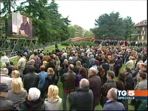 I funerali di Raimondo Vianello