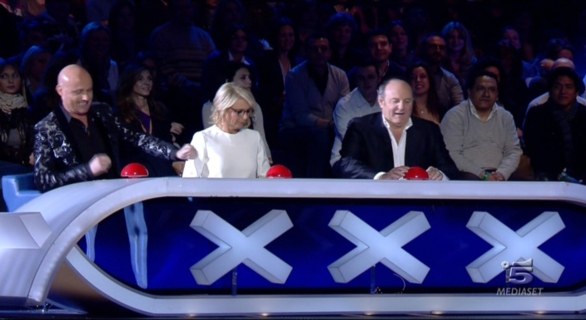 Italia s got talent 2012, prima semifinale del 25 febbraio