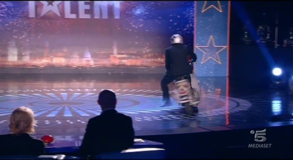 Italia s got talent 2012, sesta puntata dell 11 febbraio