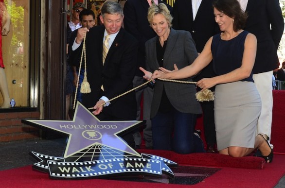 Jane LYnch riceve la stella alla Walk of Fame di Hollywood