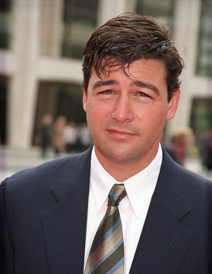 Kyle Chandler