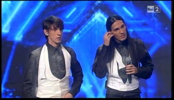 Kymera a X Factor 4 - Breathe