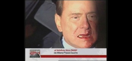 La fotosequenza dell'aggressione a Berlusconi