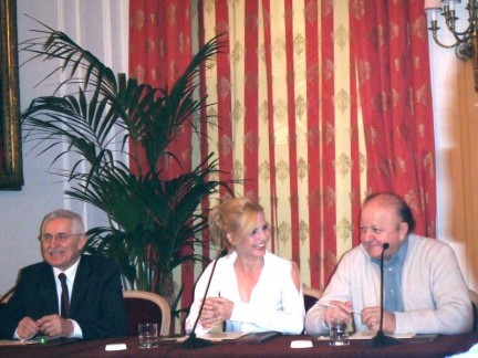 Gigi Reggi, Lorella Cuccarini, Massimo Boldi