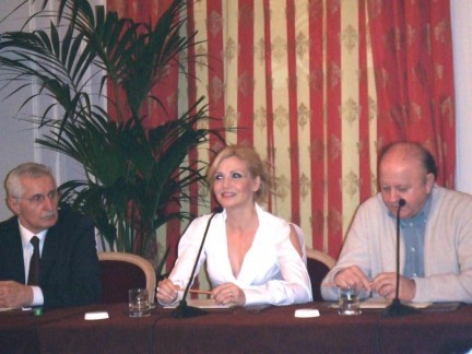 Gigi Reggi, Lorella Cuccarini, Massimo Boldi