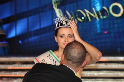 Foto della vincitrice di Miss Italia nel Mondo 2009 Diana Curmei