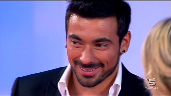 Ezequiel Lavezzi a C\'è Posta per Te del 15 ottobre 2011