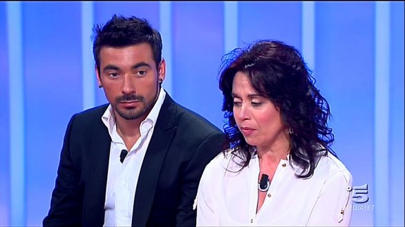 Ezequiel Lavezzi a C\'è Posta per Te del 15 ottobre 2011