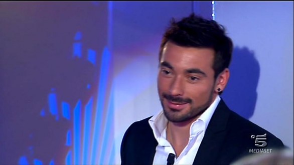 Ezequiel Lavezzi a C\'è Posta per Te del 15 ottobre 2011