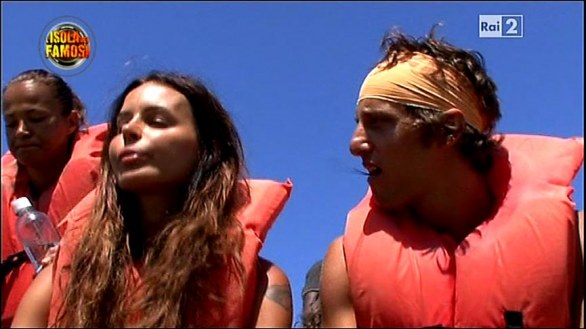 Luca Dirisio eliminato da L'Isola dei famosi 2011