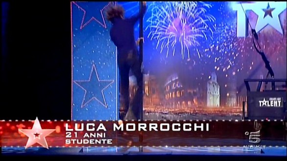 Luca Morrocchi acrobata di Italia\'s got talent