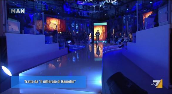 Ma anche no su La7, prima puntata del 4 dicembre 2011