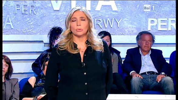 Mara Venier piange per Lamberto Sposini a La Vita in Diretta