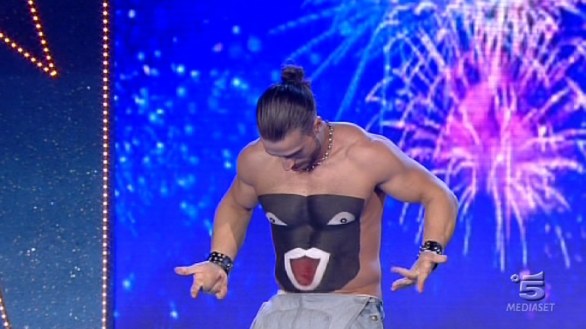 Matteo Castellani, spogliarellista con sorpresa ad Italia s got talent 2013