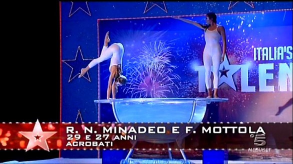 Minadeo e Mottola, le sexy sirene di Italia\'s got talent