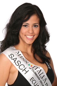 29 - Paola Amoretty - Ecuador