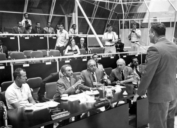 NELLA FOTO USA FLORIDA - 15 LUGLIO 1969 - BRIEFING PRESSO IL KENNEDY SPACE CENTER (KSC) PRIMA DEL LANCIO FOTO NASA/PHOTOSHOT/INFOPHOTO 